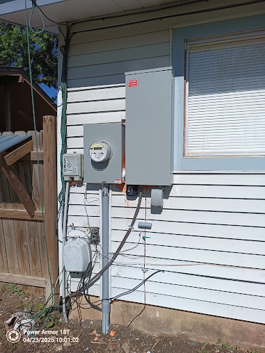 Electrical panels and service equipment — AltoService project photo 308