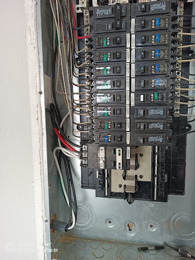 Electrical panels and service equipment — AltoService project photo 446