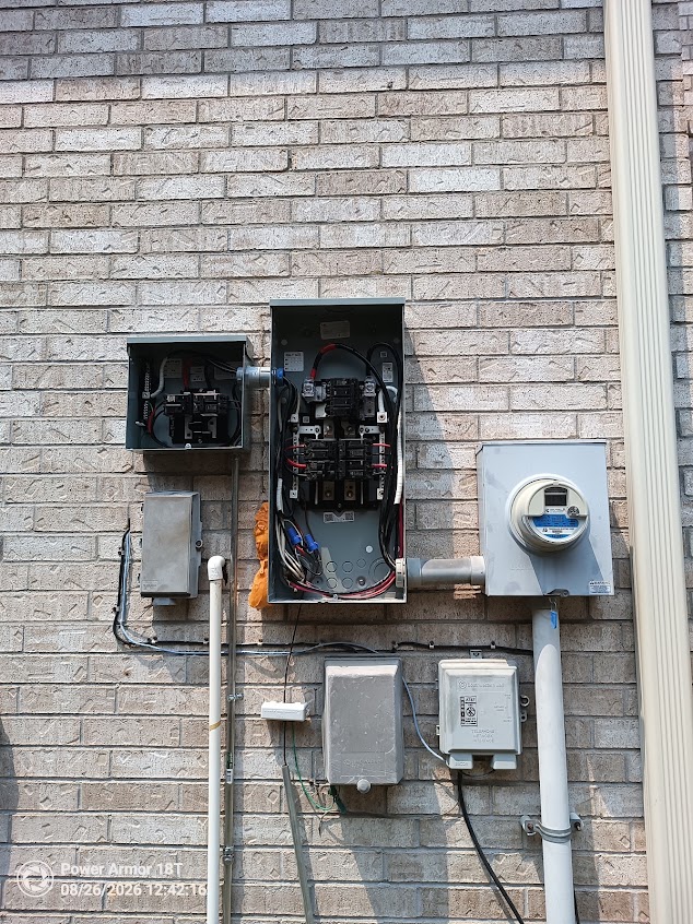 Electrical panels and service equipment — AltoService project photo 467